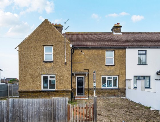 Oak Road, Sittingbourne, Kent, ME10, 9343 - Quealy & Co