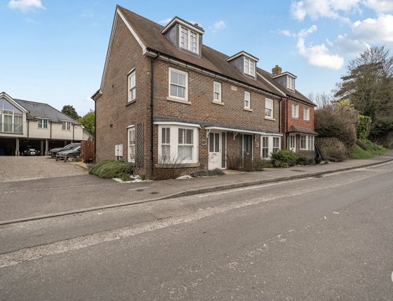 Chequers Hill, Doddington, Sittingbourne, Kent, ME9, 9433 - Quealy & Co