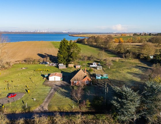 Sheerness Road, Lower Halstow, Sittingbourne, Kent, ME9, 9591 - Quealy & Co