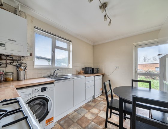 Bourne Grove, Sittingbourne, ME10, 9810 - Quealy & Co