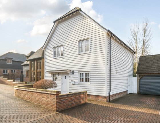 Woodgate Close, Borden, Sittingbourne, Kent, ME9, 9818 - Quealy & Co