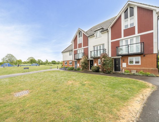 Rose Walk, Sittingbourne, Kent, ME10, 9827 - Quealy & Co