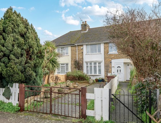 Elm Grove, Sittingbourne, Kent, ME10, 9828 - Quealy & Co