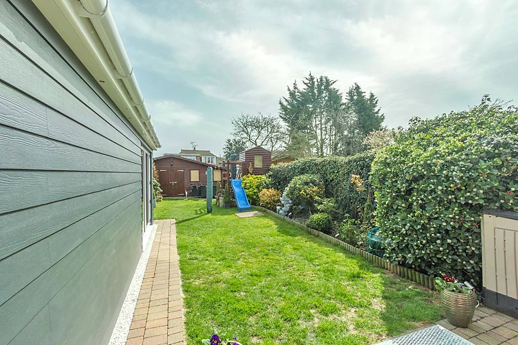 4 Bedroom house for sale in Sterling Road, Sittingbourne, ME10 Quealy