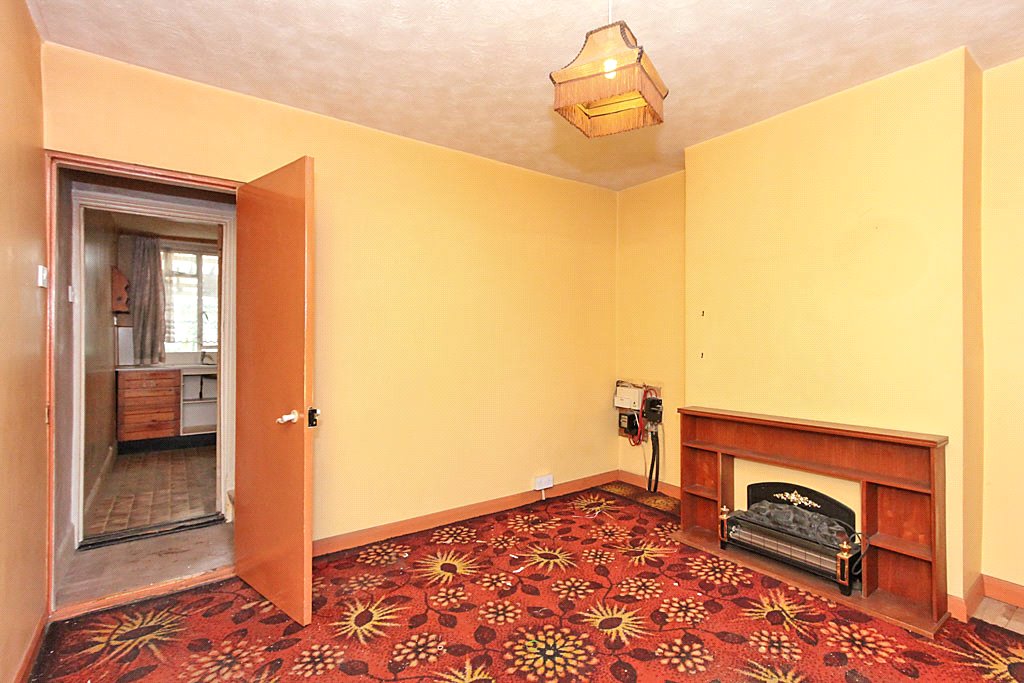 2 Bedroom house for sale in Park Road, Sittingbourne, Kent, ME10